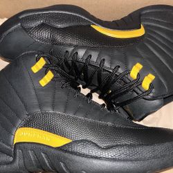 Jordan 12 Black Taxi