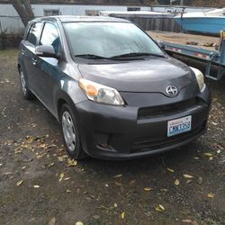 2013 Toyota Scion xD