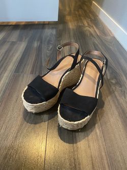 High heels size 9 in womens