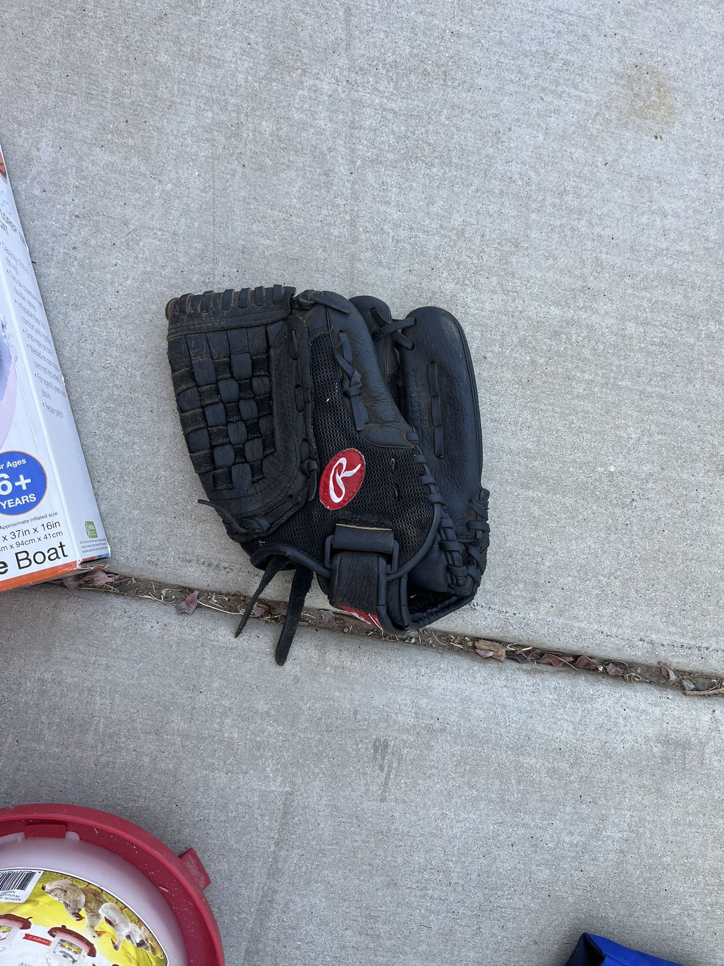 Baseball/ Softball Glove Youth Size