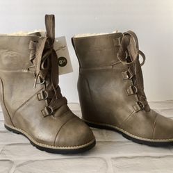 Wedge Boots, Size 8 1/2