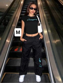 New women’s 2 piece set size medium