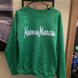 Neiman Marcus Sweatshirt 