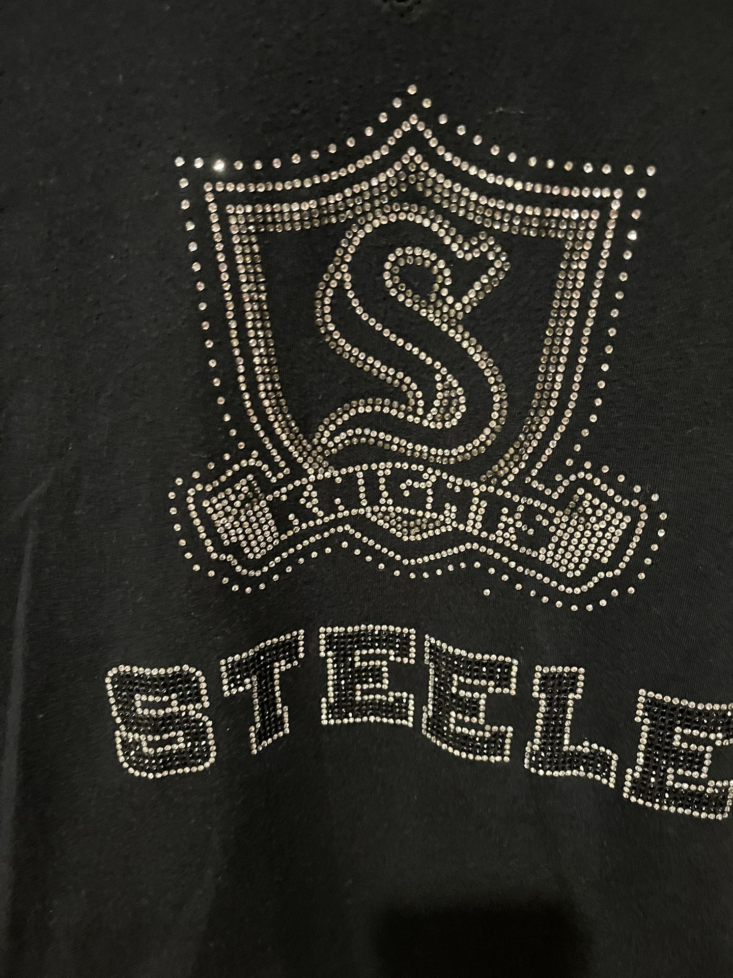 NEW Steele High School Knights w/Shield Black & Bling V-Neck T-Shirt