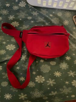 Jordan side bag