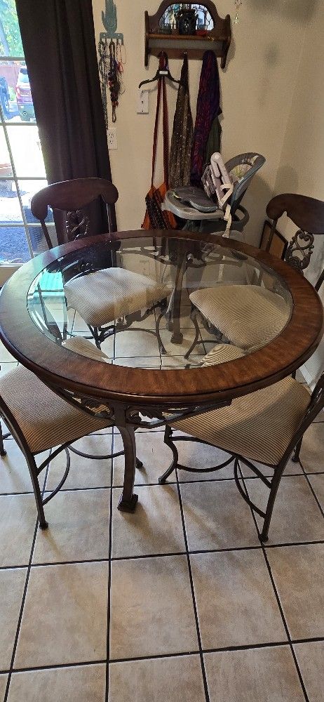 Kitchen Dinning Table Set