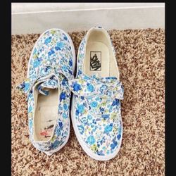 Zapatos Vans Para Niñas Como Nuevos Size 2 $30 Firme