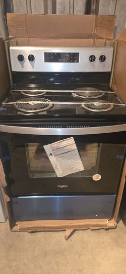 New Whirlpool
30 in. x 47.875 in. 4-Burner Element Freestanding Electric Range in Stainless Steel with Thermal