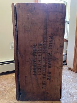 Antique Bradley Smith Co. Lollipop Wooden Crate