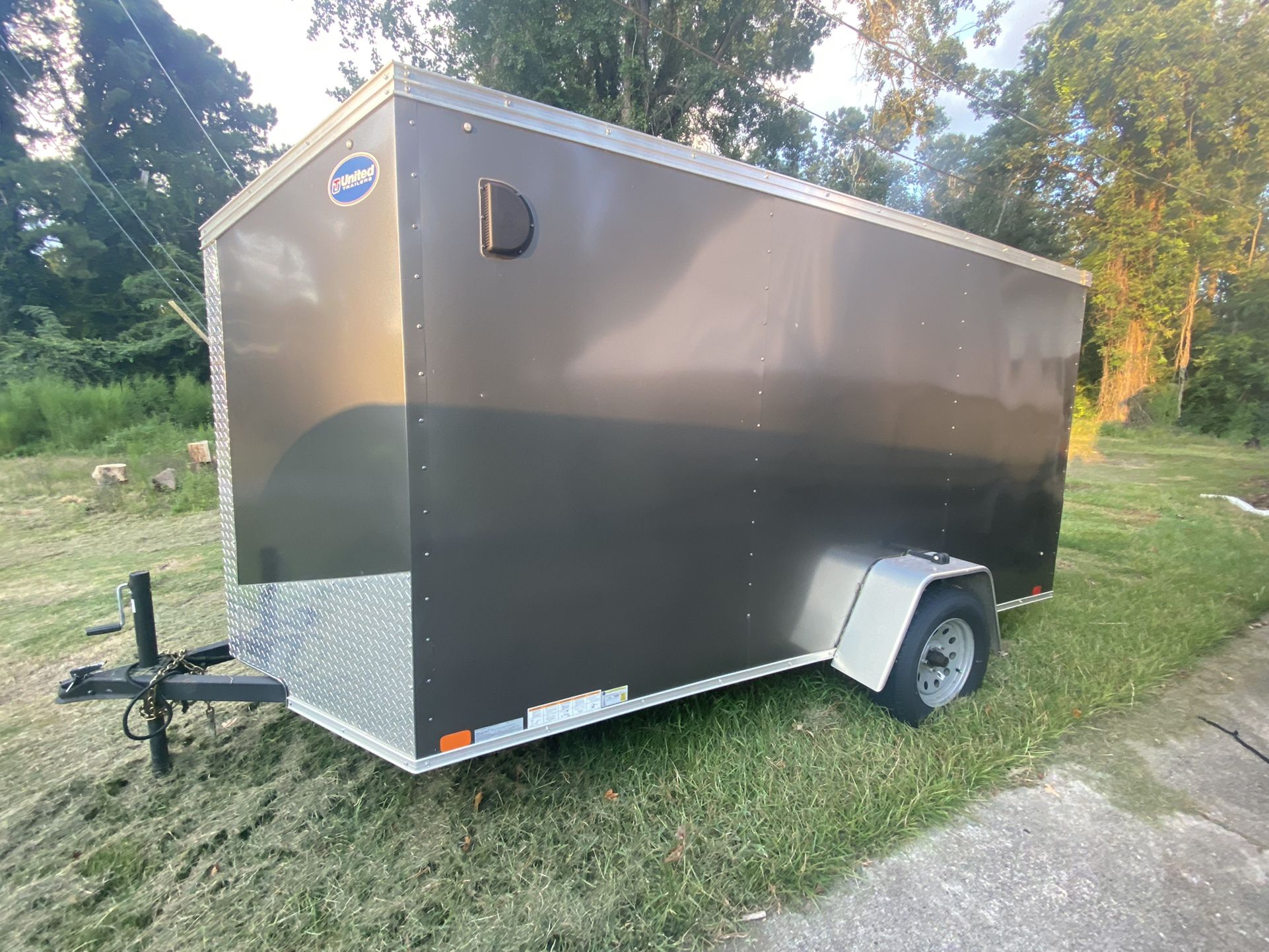 2020  6X12 UTI Enclosed Trailer