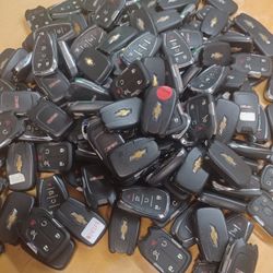 Kia key fob Toyota key fob Hyundai key fob Mini Cooper key fob Nissan key fob Bentley key fob Ford key fob Chevrolet key fob Bmw key fob 
