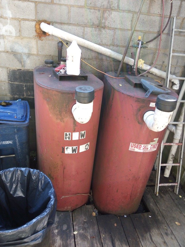 2 Tanks