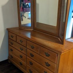 8 Drawer Dresser With Mirror