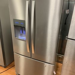 Whirlpool 36” French Door Refrigerator w/ Ice & Water Dispenser | Stainless Steel | Blue LED Touch Control