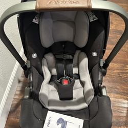 Nuna PIPA RX + PIPA Relx Base Infant Car Seat