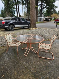 🌞 BROWN JORDAN PATIO TABLE/2 CHAIRS-Great Shape
