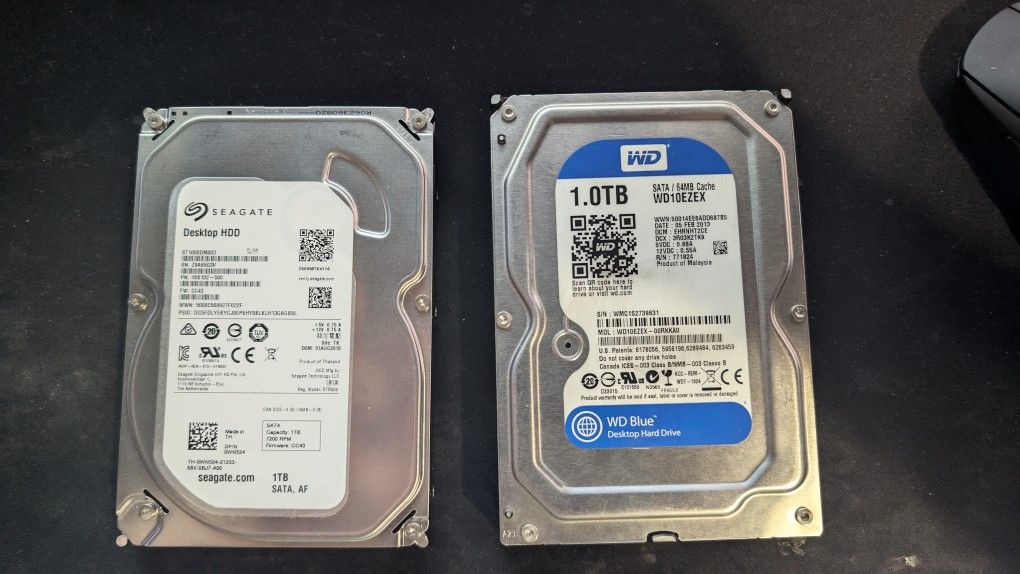 Various 1 TB 2.5" hard drives