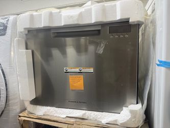 Fisher & Paykel  single dish washer  brand new condition