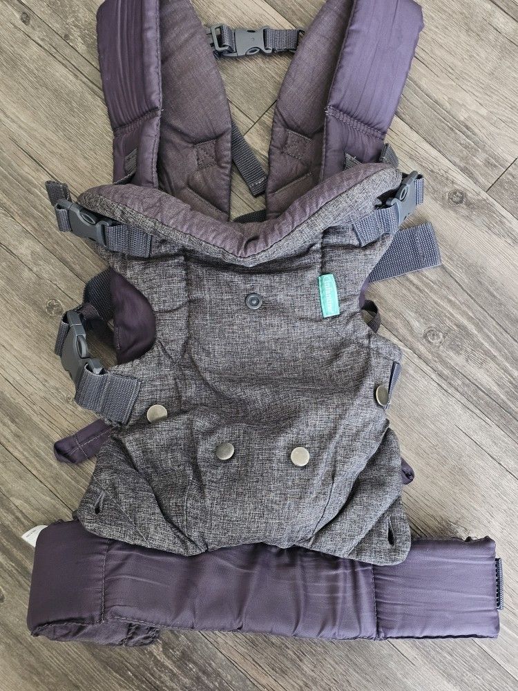 Infantino Baby Carrier
