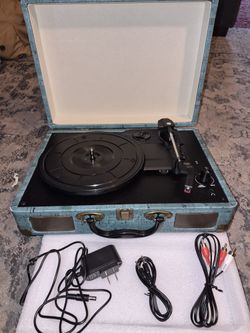 Suitcase Vinyl Record Player