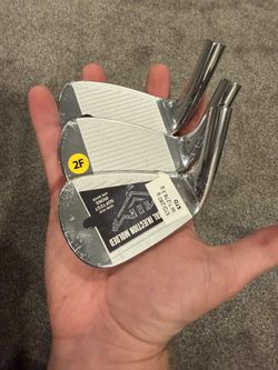 NEW Cobra king tour iron heads 8,9,PW LH