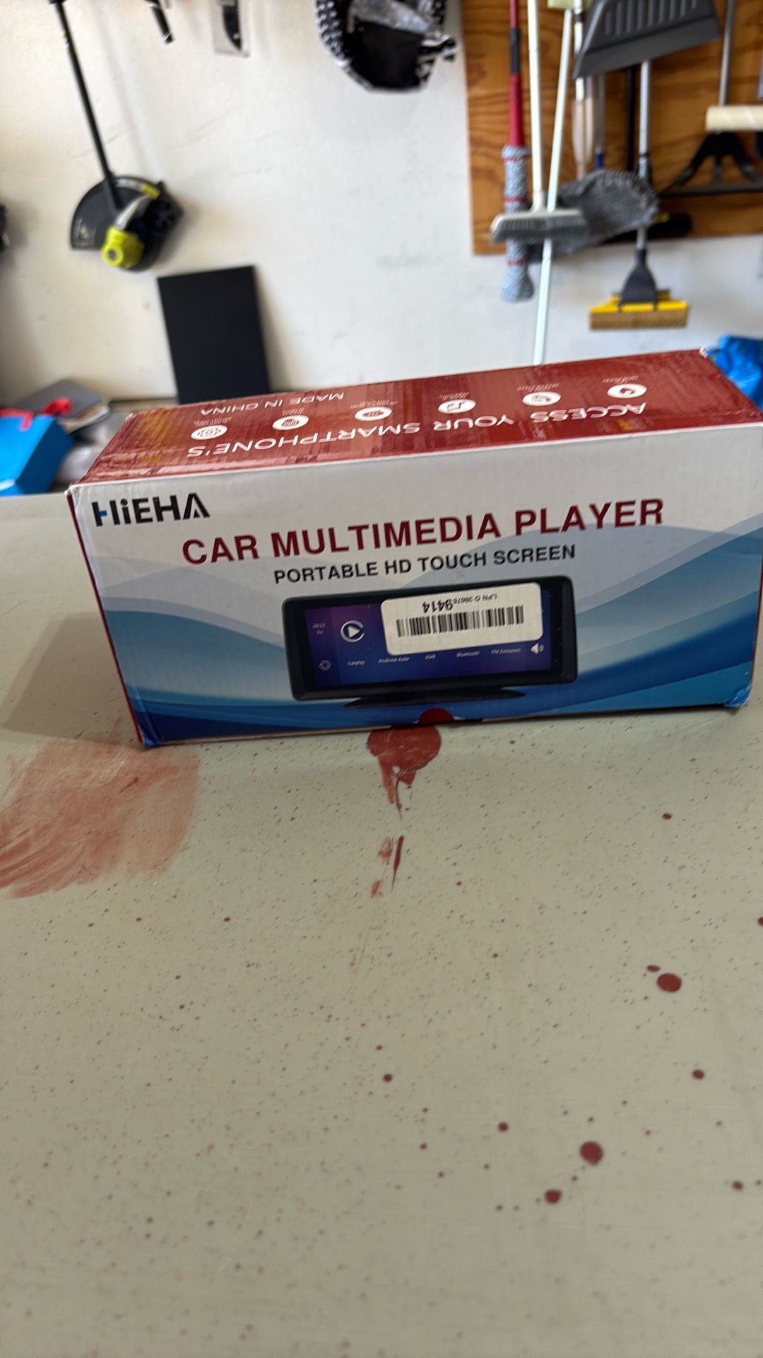 Auto multimedia player