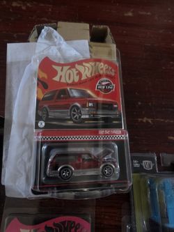 M2 Machines Hot Wheels Red Line Club