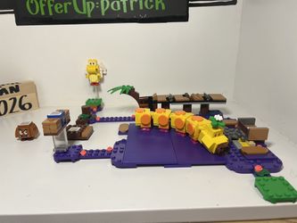 71383 LEGO Super Mario Wiggler's Poison Swamp