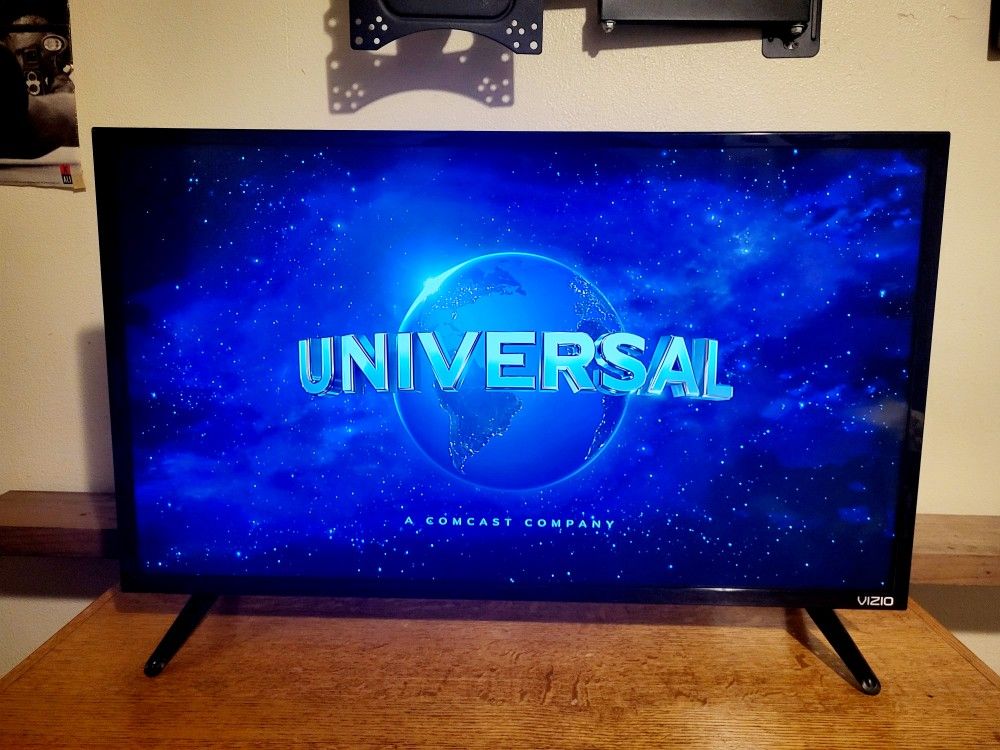 Vizio 32"inch Smart Tv