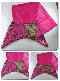 Pink mermaid tail blanket