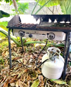 Camp stove