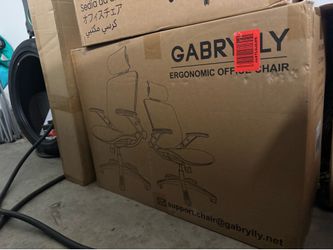 GABRYLLY Ergonomic Office Chai