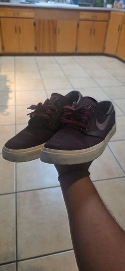 Nike sb Stefan Janoski deep burgunday size 11