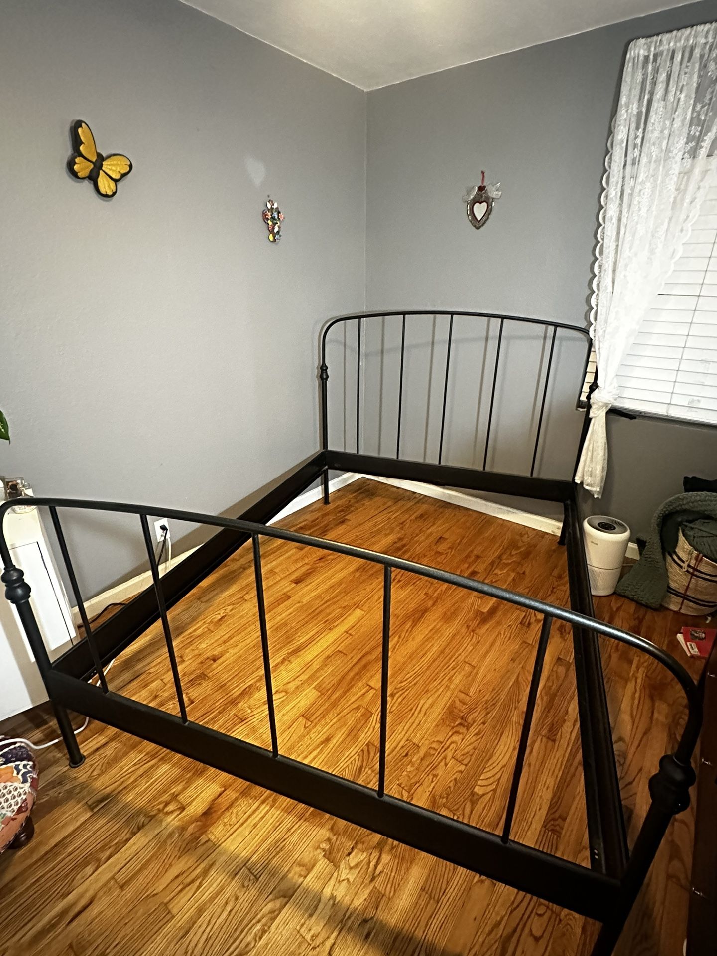 Queen Bed Frame & Box Frame