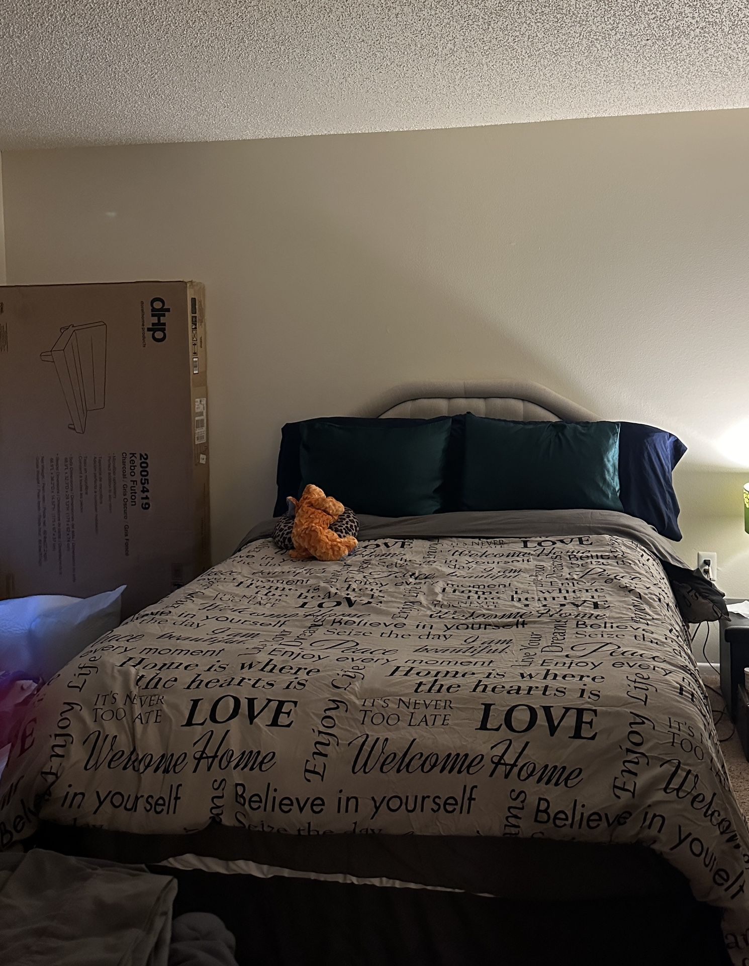 Pillow Top Queen Size Bed & Box Spring for Sale in Brandon, FL OfferUp