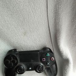 PS4 Controller 