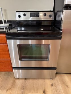 Estate Stainless Steel Electric Range