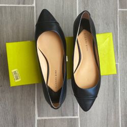 Gianni Bini Black Flats Size 8