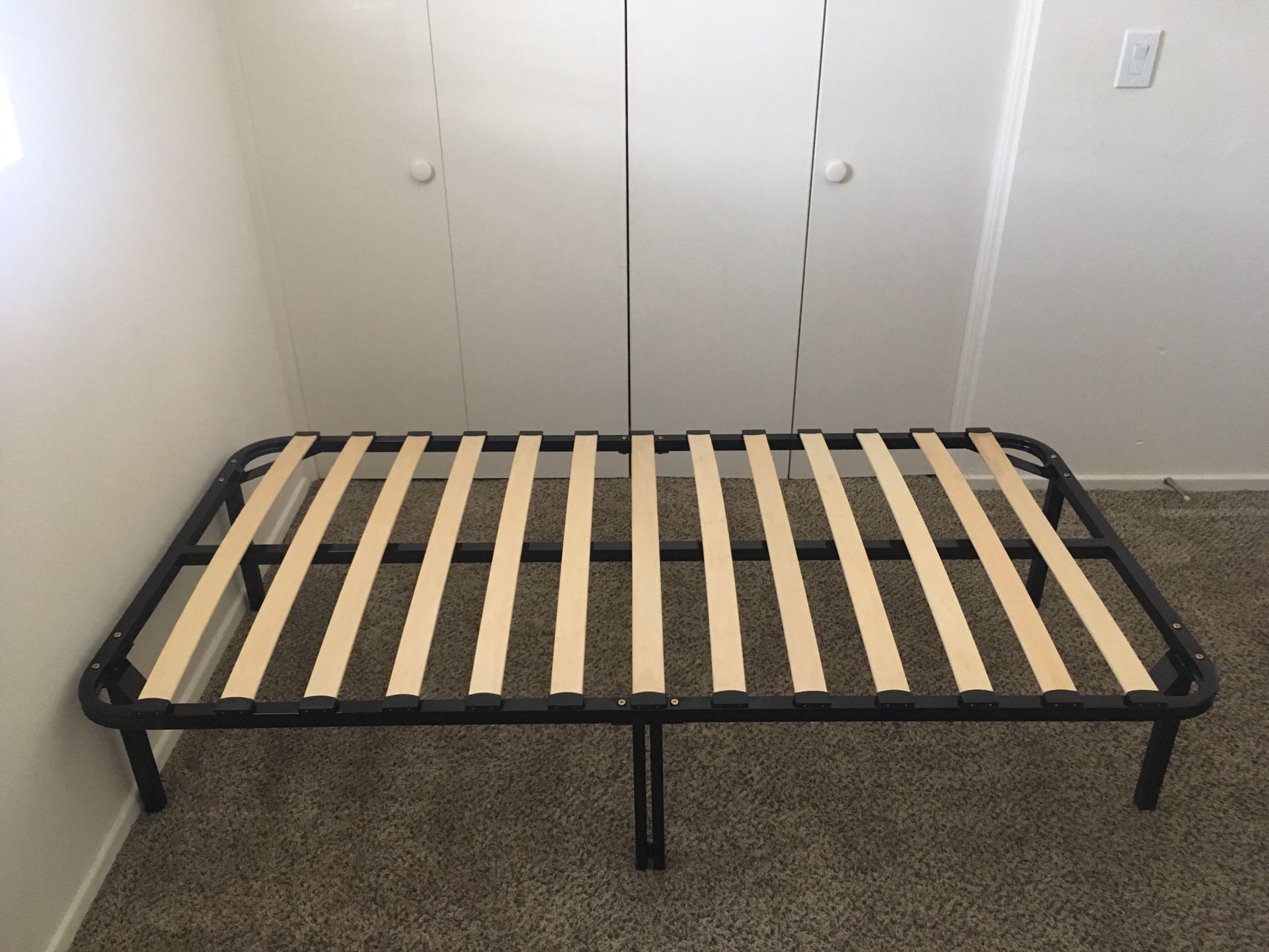 Metal Bed Frame w/Wood Slates