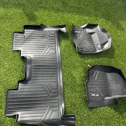 F250/350 Ford Super Duty Max liner Floor Mats