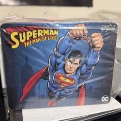 Mezco One:12 Man Of Steel SUPERMAN