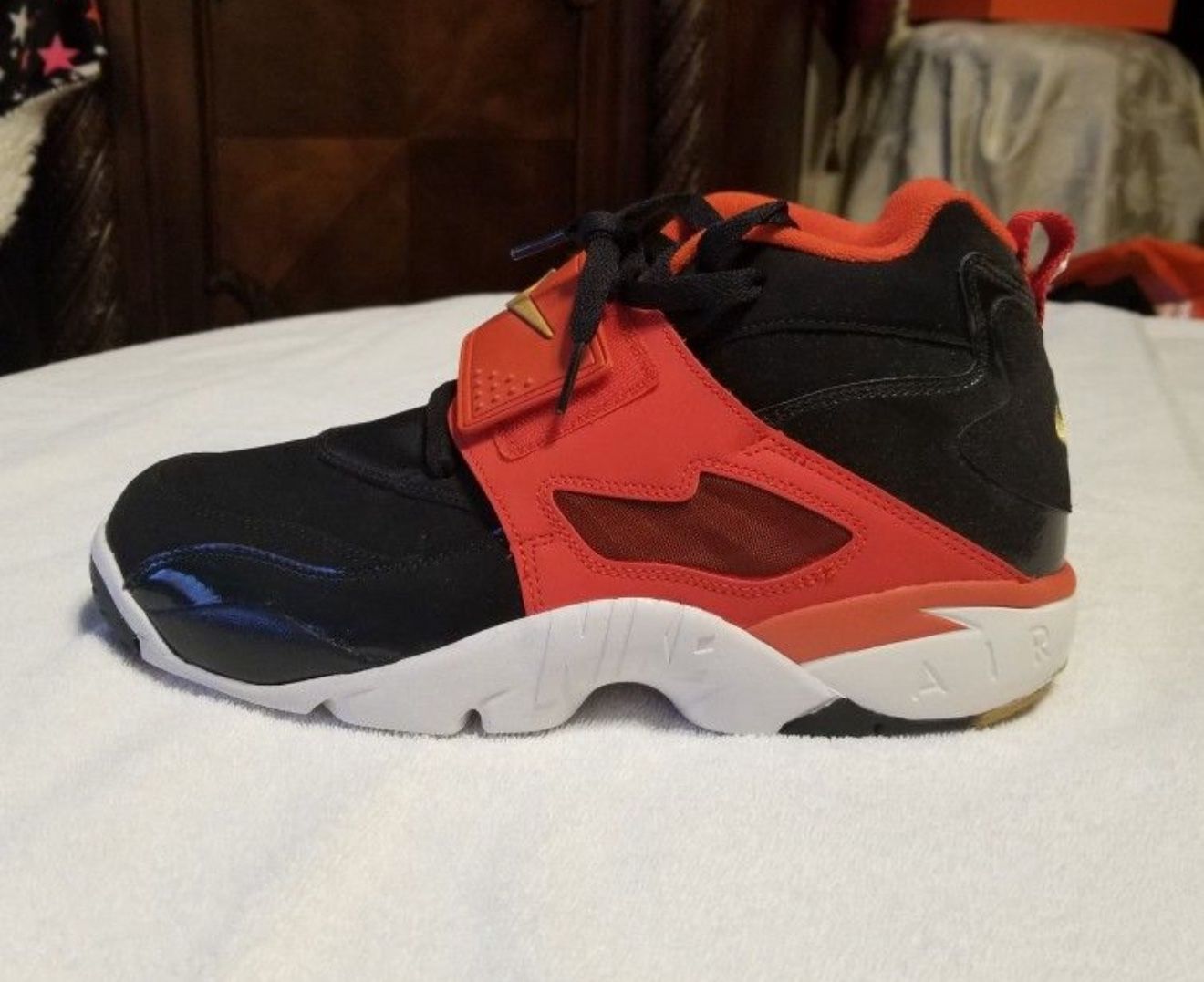 Ike Diamond Turf Size 11 - 9.5