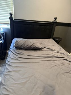 Black Bed $40