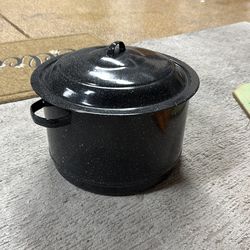 Large pot