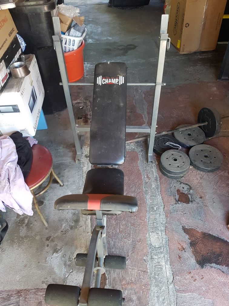 Champ Bench and weights