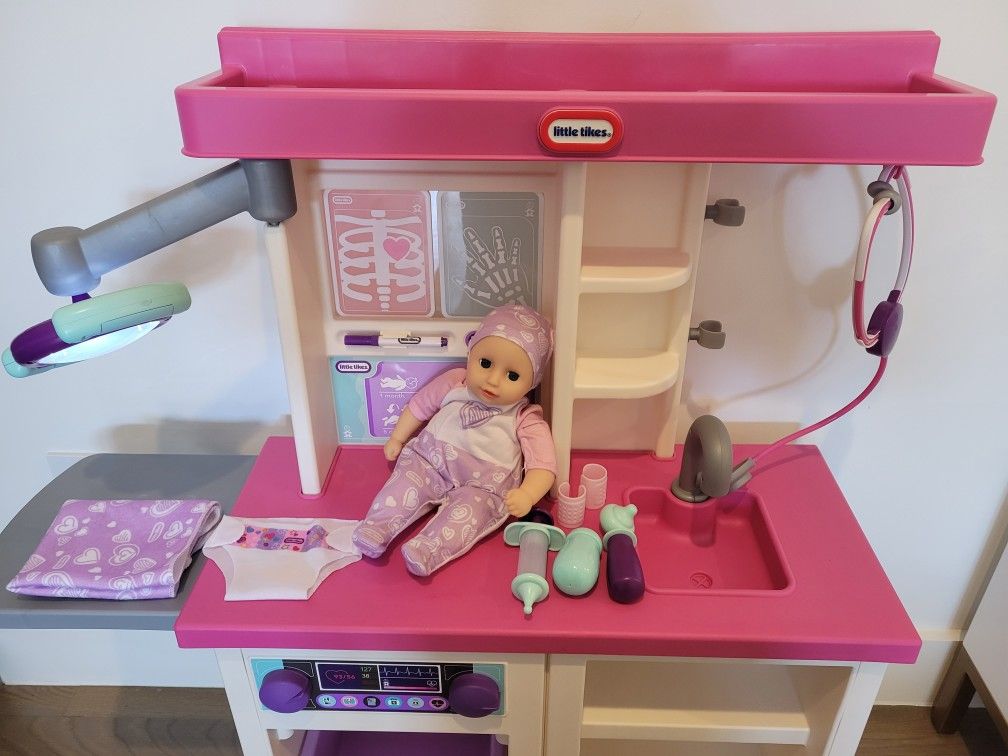Little Tikes My First Baby Care Center
