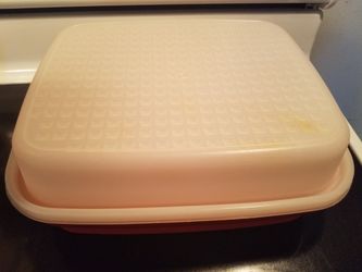 Vintage Tupperware marinade set