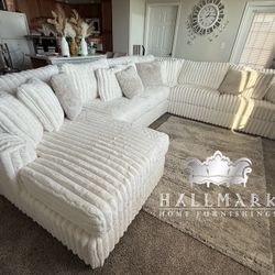 (FREE DELIVERY) Huge Fluffy Sectional Couches