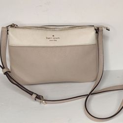 Kate spade white online and tan purse