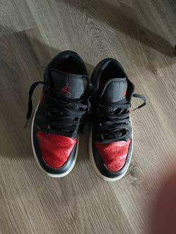 Boys shoes